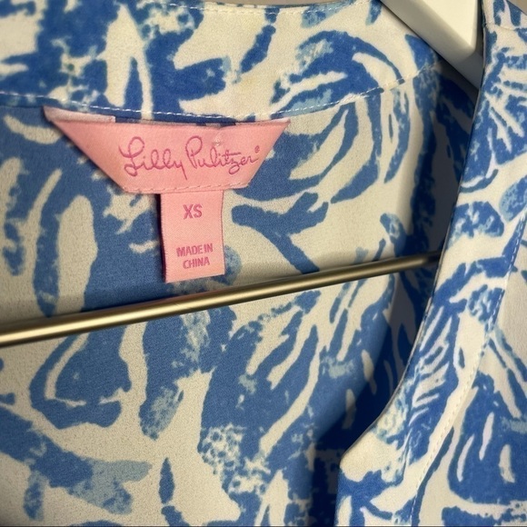 Lilly Pulitzer Gramercy Top On a Roll Peplum , Lobster Tank Blouse - Picture 5 of 5